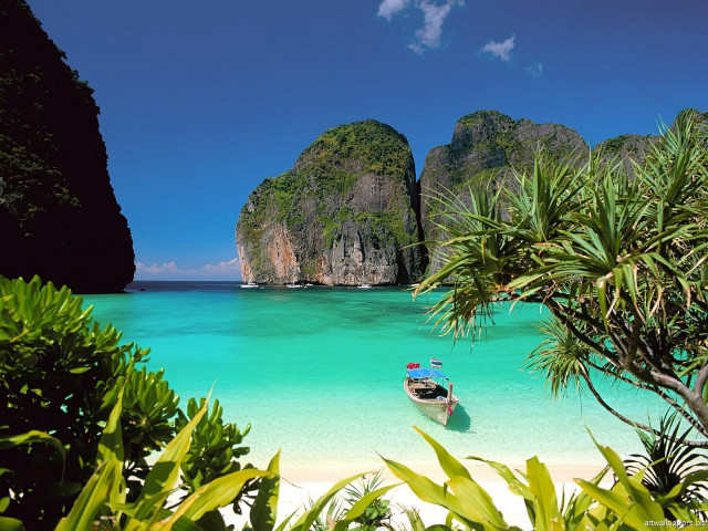 Boat clear blue water tropical free wallpaper - medium preview image