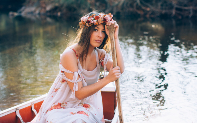 Woman white dress boat flower free wallpaper - medium preview image