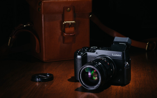 Camera brown bag table light #2 free wallpaper - medium preview image