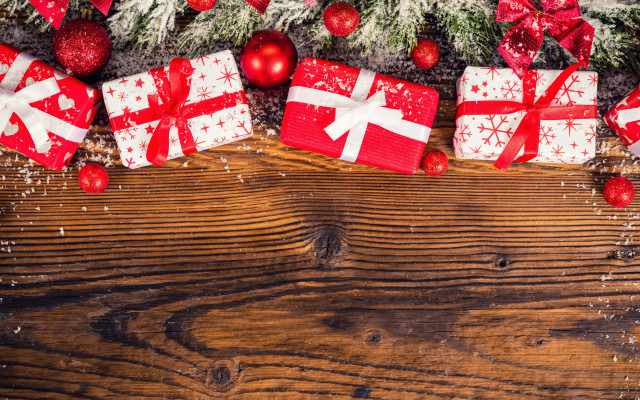 Wooden table presents christmas decorations free wallpaper - medium preview image