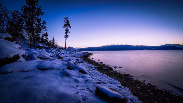 Snowy shore lake mountains dusk free wallpaper - medium preview image