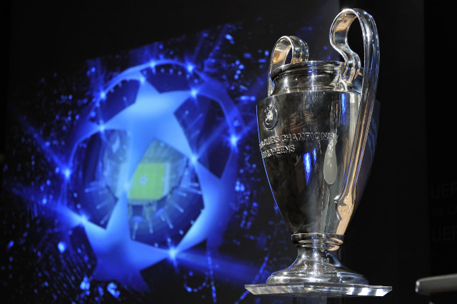 Shiny trophy table blue star free wallpaper - medium preview image