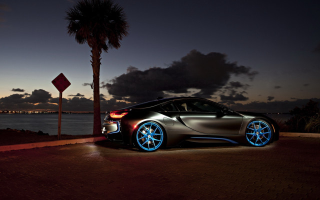 Car palm night hologram sky free wallpaper - medium preview image