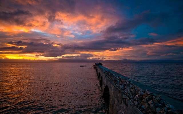 Sunset ocean pier boat clouds free wallpaper - medium preview image