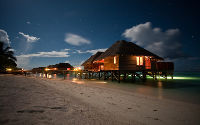 Beach hut pier night moon free wallpaper - medium preview image