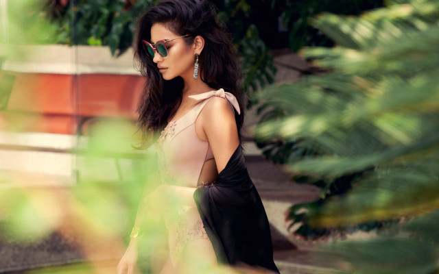 Woman dress sunglasses street plant free wallpaper - medium preview image