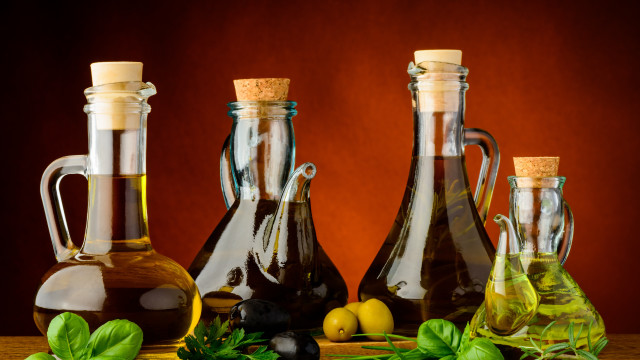 Olive oil bottles olives basil free wallpaper - medium preview image
