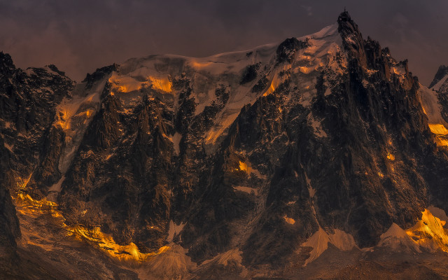 Mountain peak snowy night autumn free wallpaper - medium preview image