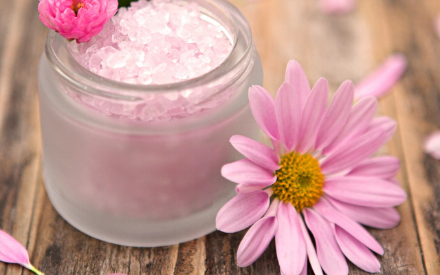 Pink bath salts flowers petals free wallpaper - medium preview image