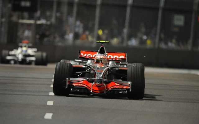 Race car red white motion free wallpaper - medium preview image
