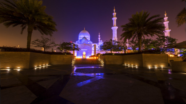 Blue dome building night lights free wallpaper - medium preview image