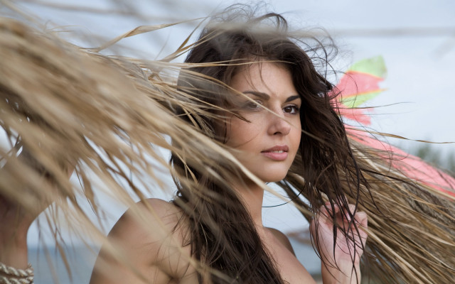 Woman longhair pinkumbrella serious artimpressionist free wallpaper - medium preview image
