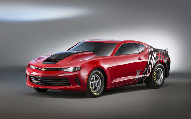 Red car black white hood free wallpaper - medium preview image