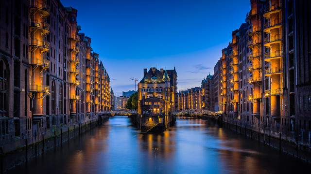 Canal bridge city lights night free wallpaper - medium preview image