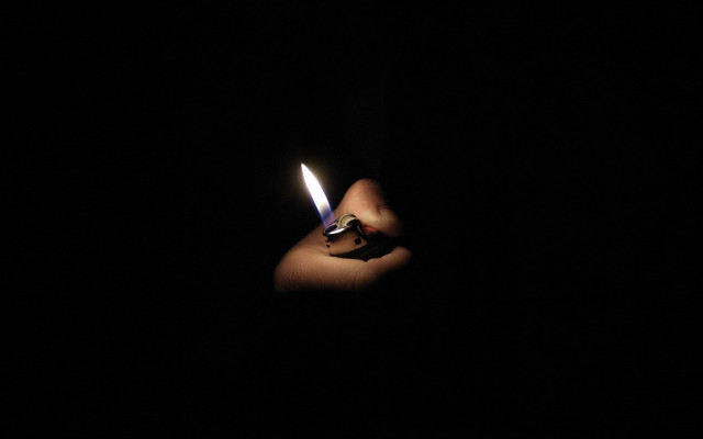 Person lighter dark Évariste Luminais free wallpaper - medium preview image