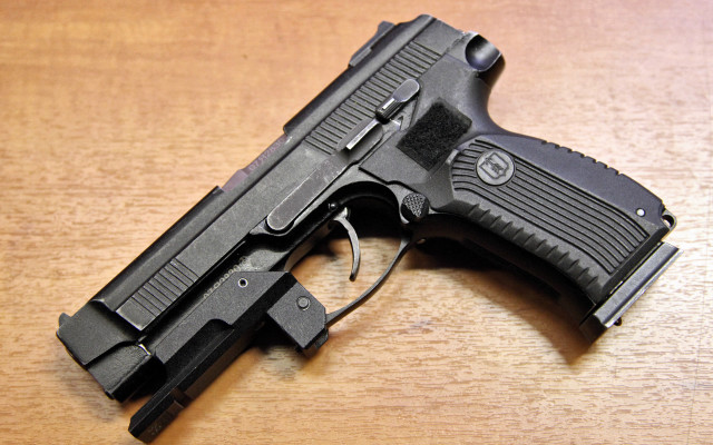 Toygun woodentable blackhandle blackgrip dahlov free wallpaper - medium preview image