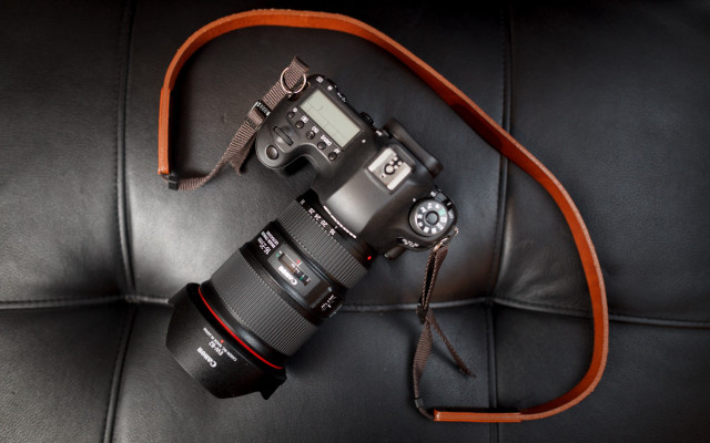 Camera leather chair strap Canon free wallpaper - medium preview image