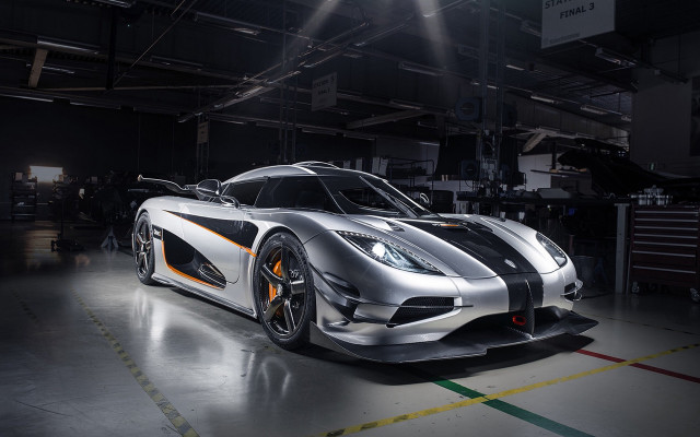Silver cobra sports car garage free wallpaper - medium preview image