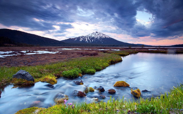 River green field mountains cloudy free wallpaper - medium preview image