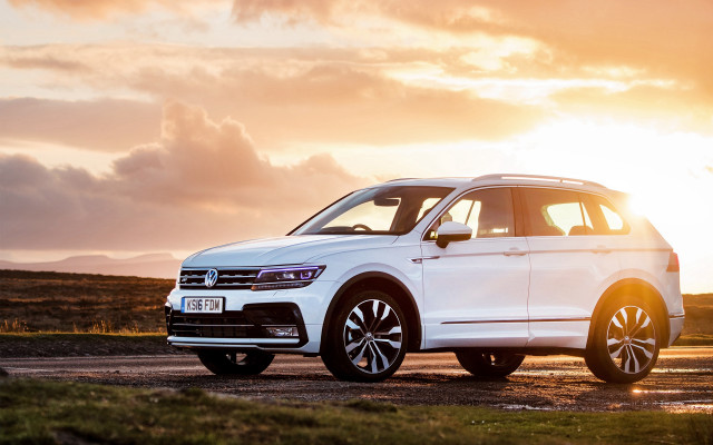 White volkswagen tigua sunset clouds free wallpaper - medium preview image