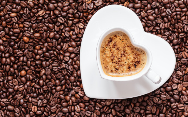 Heart coffee cup beans spoon free wallpaper - medium preview image