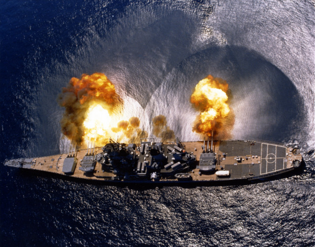 Large ship smoke ocean wave free wallpaper - medium preview image