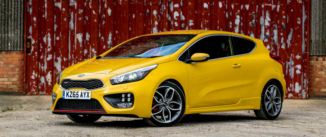 Yellow car red wall red free wallpaper - medium preview image