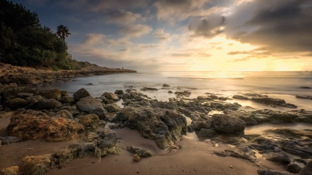 Beach rocks water cloudy sunset #3 free wallpaper - medium preview image