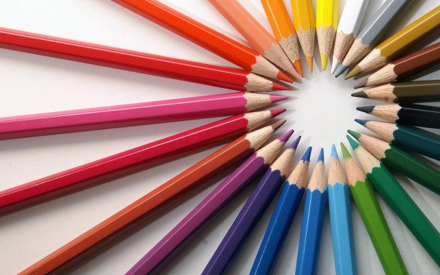 Colored pencils circle white background #4 free wallpaper - medium preview image