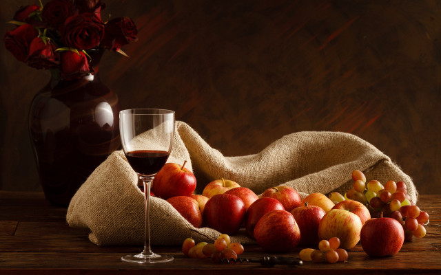 Wine glass fruit table vase free wallpaper - medium preview image