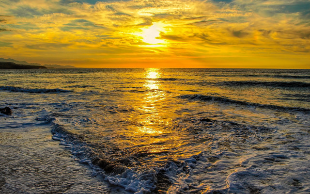 Sunset ocean waves beach swimmer free wallpaper - medium preview image