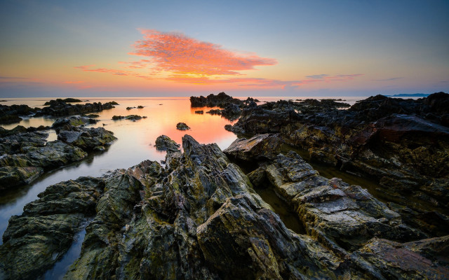 Sunset rocky beach water bridge free wallpaper - medium preview image
