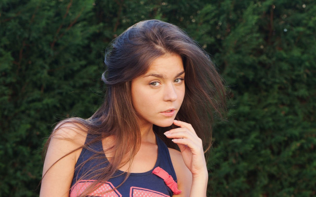 Woman long hair bush outdoors free wallpaper - medium preview image