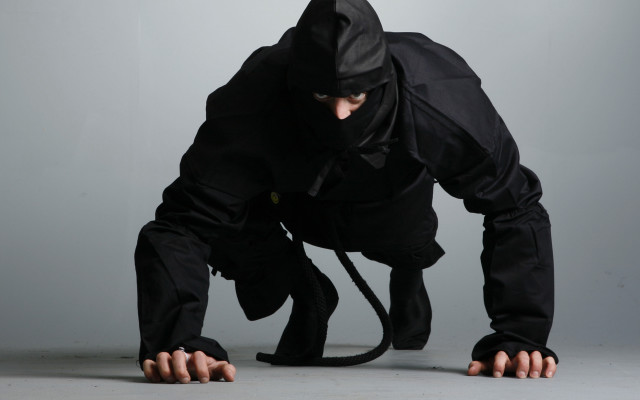 Man black outfit bending mask free wallpaper - medium preview image
