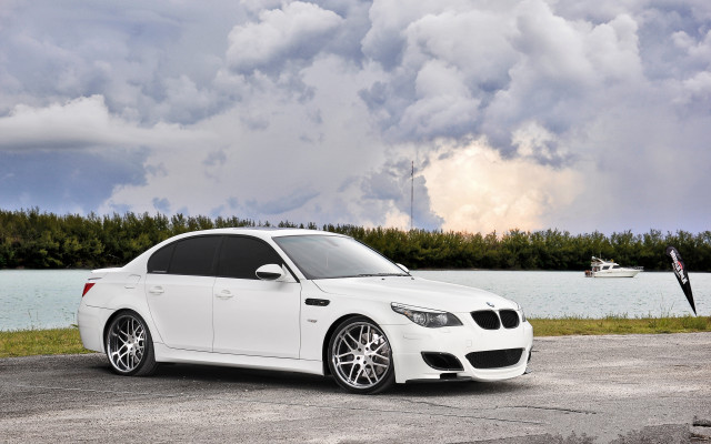 White car lake boat cloudy free wallpaper - medium preview image