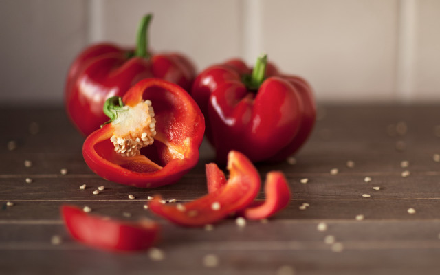 Red peppers knife pepper seeds free wallpaper - medium preview image