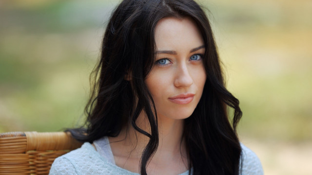 Doll longhair blueeyes basket portrait free wallpaper - medium preview image