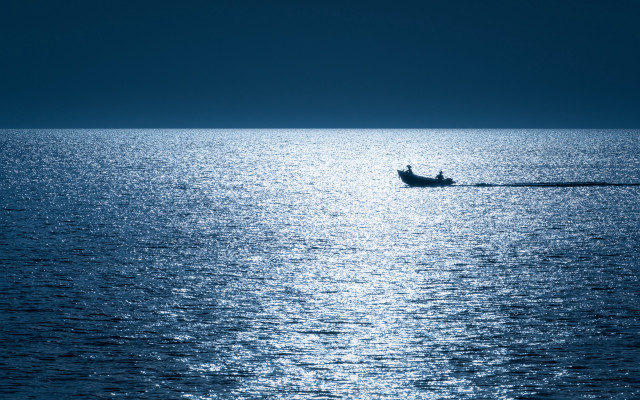 Night water boat impressionist solo free wallpaper - medium preview image
