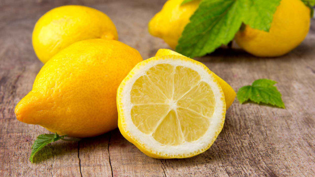 Lemon half wooden table leaves free wallpaper - medium preview image