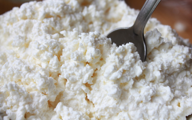 Spoon bowl cottagecheese wooden table free wallpaper - medium preview image