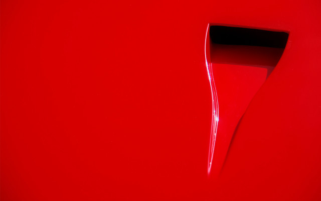Red wall black handle white #2 free wallpaper - medium preview image