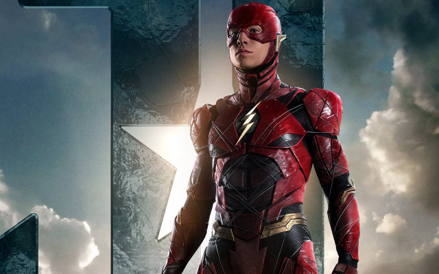 Man red suit star sign free wallpaper - medium preview image