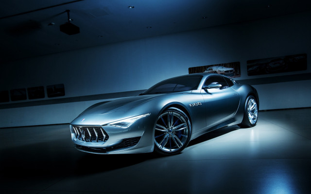 Silver maserato dimly lit spotlight free wallpaper - medium preview image