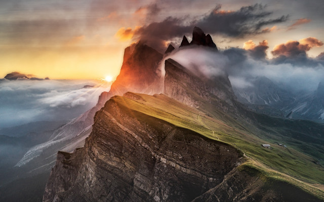 Mountain sunset clouds horizon lake free wallpaper - medium preview image