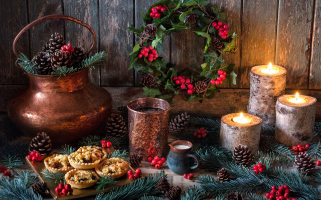 Christmas candles decorations wreath pinecones free wallpaper - medium preview image
