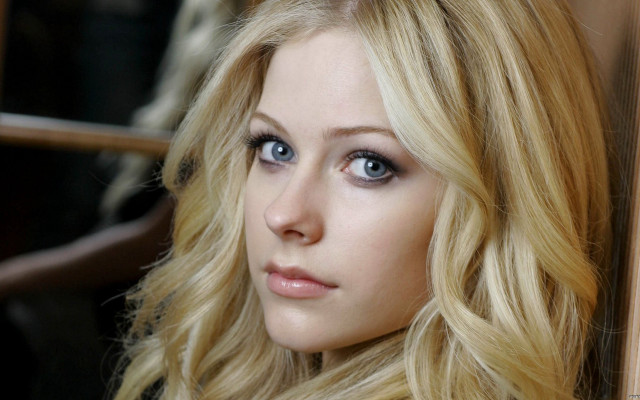 Blonde blueeyes serious photorealistic portrait free wallpaper - medium preview image