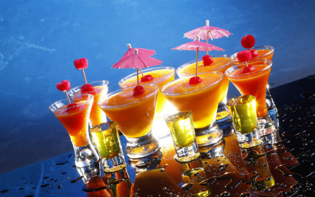 Glasses drinks umbrellas blue wall free wallpaper - medium preview image