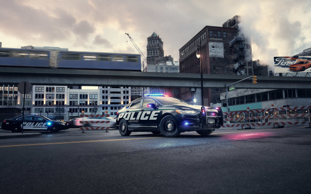 Police car city bridge train free wallpaper - medium preview image