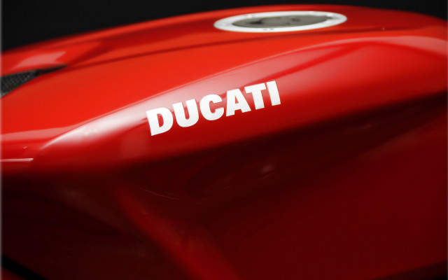 Red suitcase ducati sticker black free wallpaper - medium preview image