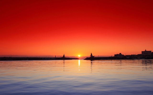 Sunset water city red sky free wallpaper - medium preview image